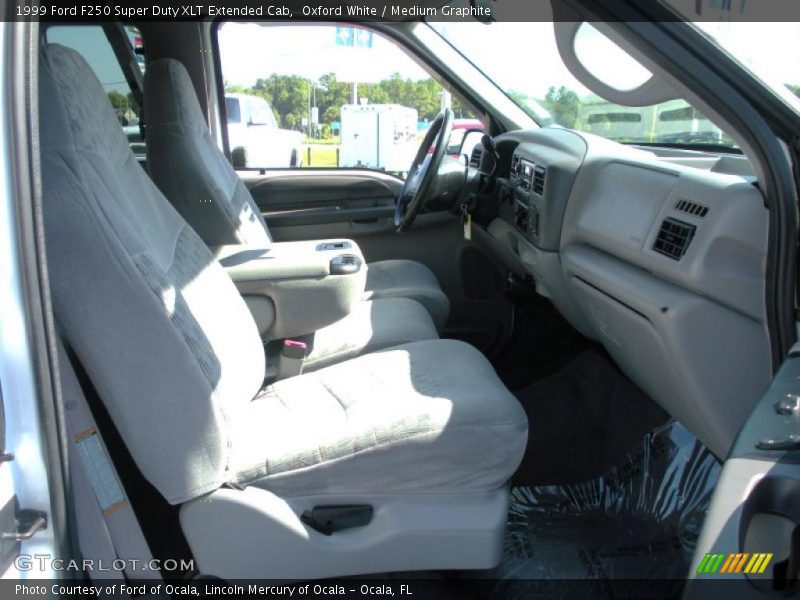 Oxford White / Medium Graphite 1999 Ford F250 Super Duty XLT Extended Cab