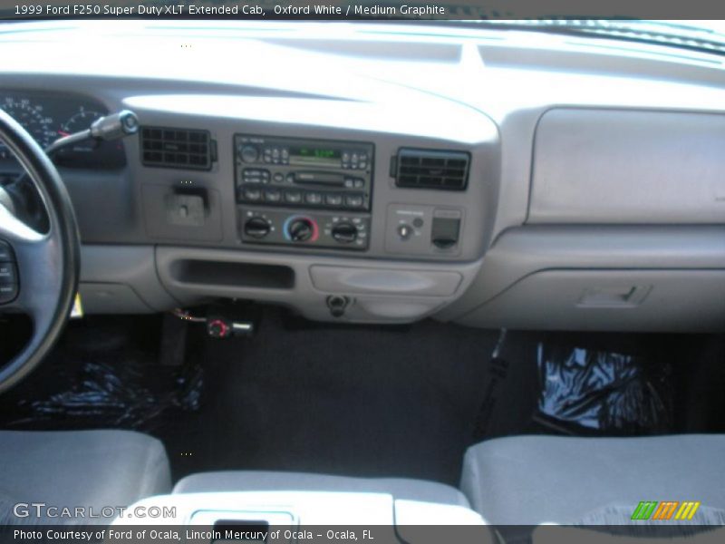 Oxford White / Medium Graphite 1999 Ford F250 Super Duty XLT Extended Cab
