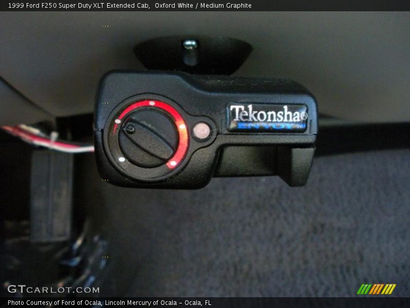Oxford White / Medium Graphite 1999 Ford F250 Super Duty XLT Extended Cab