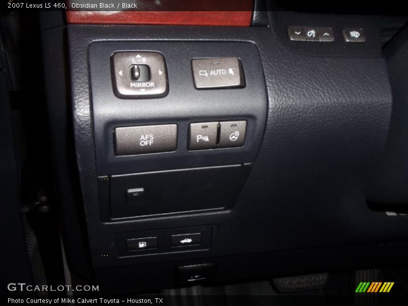 Obsidian Black / Black 2007 Lexus LS 460