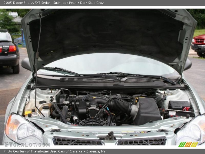 Satin Jade Pearl / Dark Slate Gray 2005 Dodge Stratus SXT Sedan