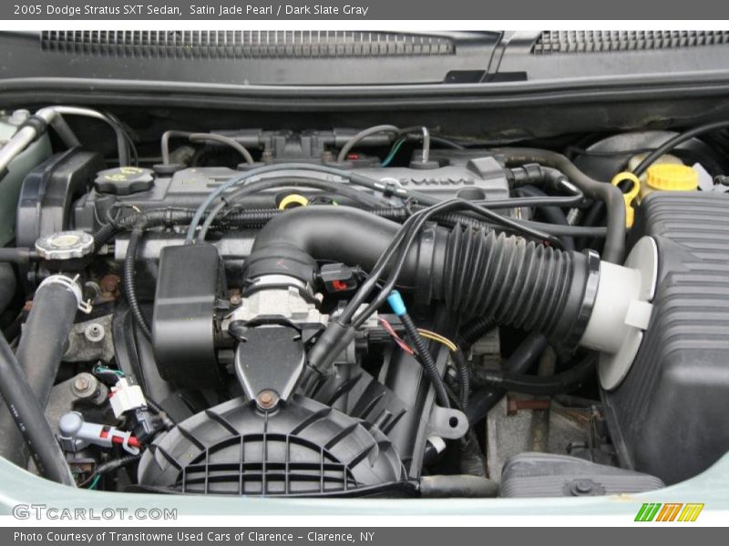 Satin Jade Pearl / Dark Slate Gray 2005 Dodge Stratus SXT Sedan