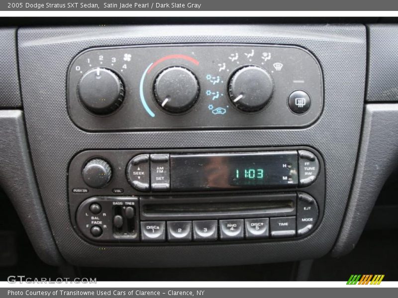 Satin Jade Pearl / Dark Slate Gray 2005 Dodge Stratus SXT Sedan