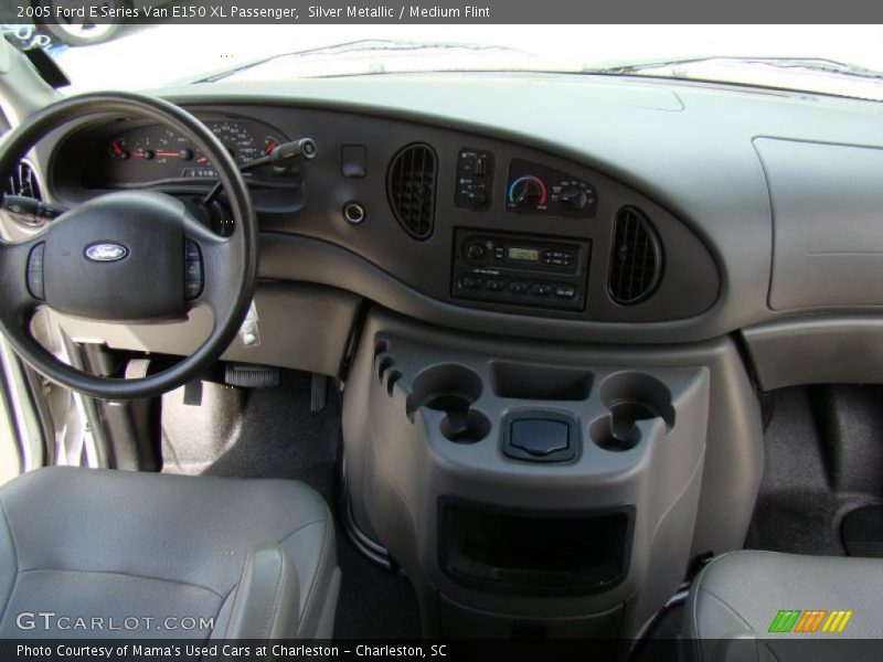 Silver Metallic / Medium Flint 2005 Ford E Series Van E150 XL Passenger