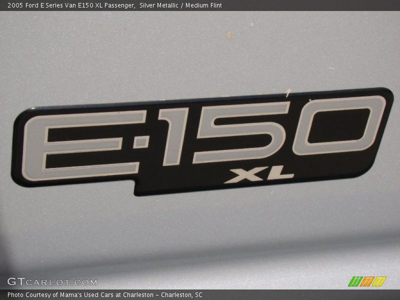 Silver Metallic / Medium Flint 2005 Ford E Series Van E150 XL Passenger