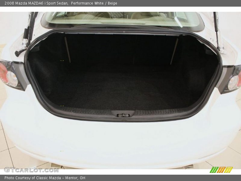 Performance White / Beige 2008 Mazda MAZDA6 i Sport Sedan
