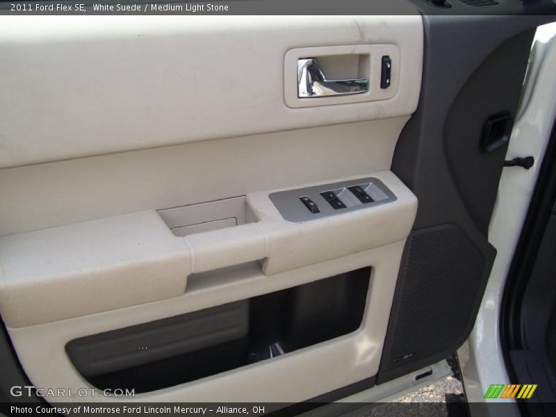 White Suede / Medium Light Stone 2011 Ford Flex SE