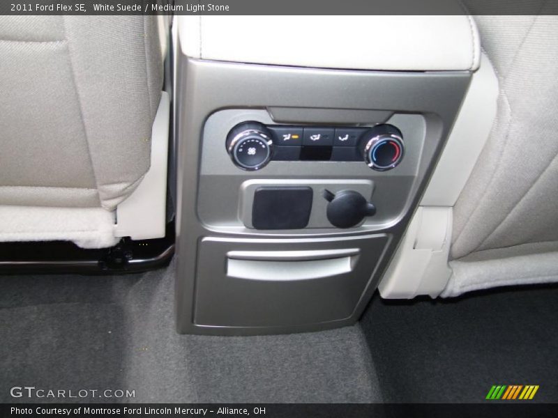 White Suede / Medium Light Stone 2011 Ford Flex SE