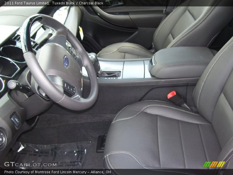Tuxedo Black / Charcoal Black 2011 Ford Taurus Limited