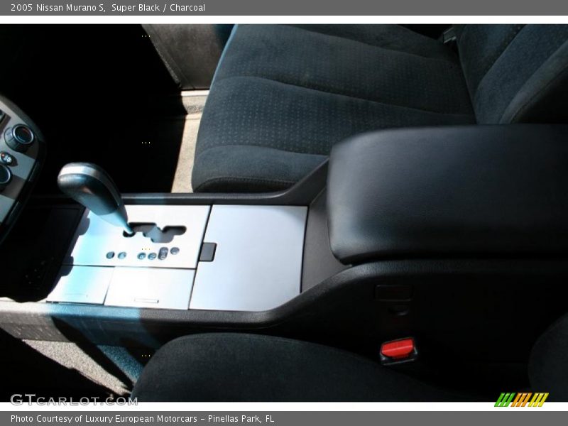 Super Black / Charcoal 2005 Nissan Murano S