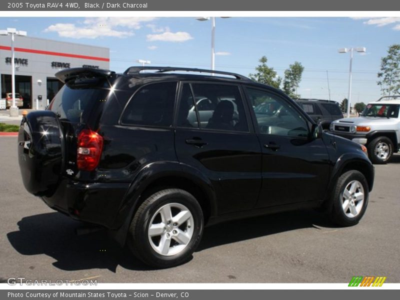 Black / Dark Charcoal 2005 Toyota RAV4 4WD