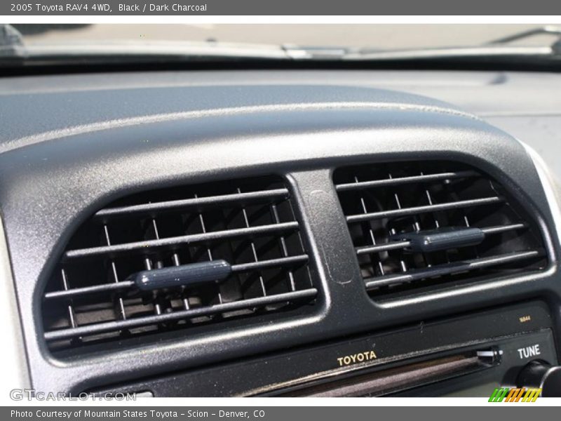 Black / Dark Charcoal 2005 Toyota RAV4 4WD