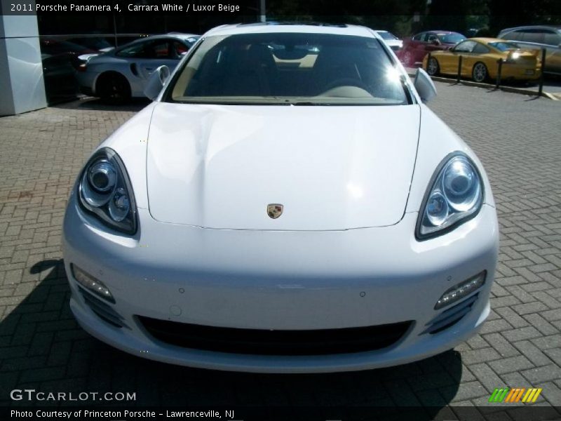 Carrara White / Luxor Beige 2011 Porsche Panamera 4