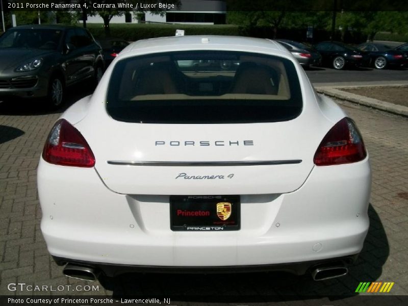 Carrara White / Luxor Beige 2011 Porsche Panamera 4