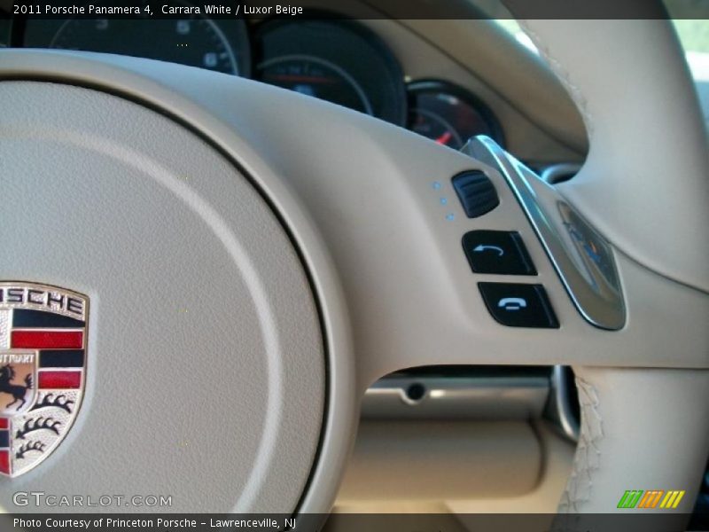 Carrara White / Luxor Beige 2011 Porsche Panamera 4
