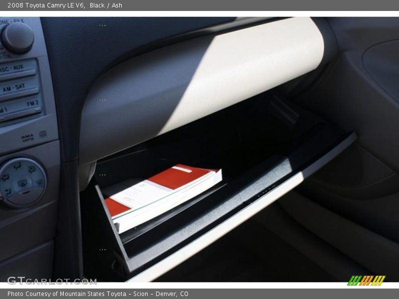 Black / Ash 2008 Toyota Camry LE V6
