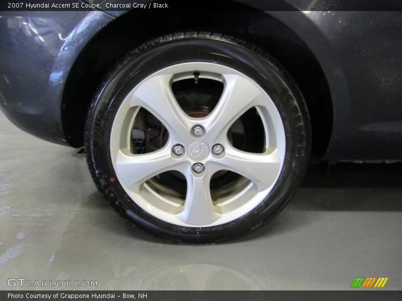 Charcoal Gray / Black 2007 Hyundai Accent SE Coupe