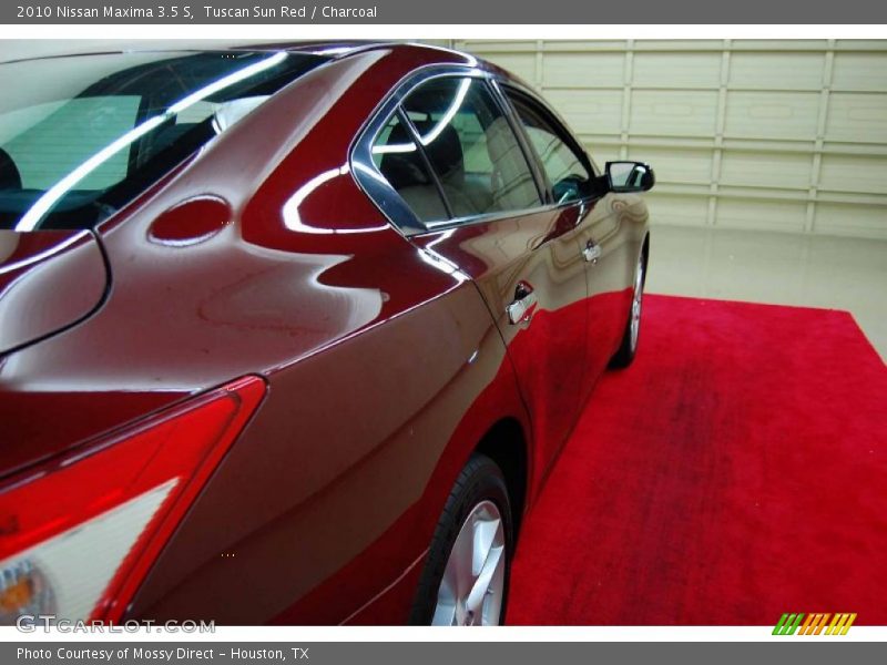 Tuscan Sun Red / Charcoal 2010 Nissan Maxima 3.5 S