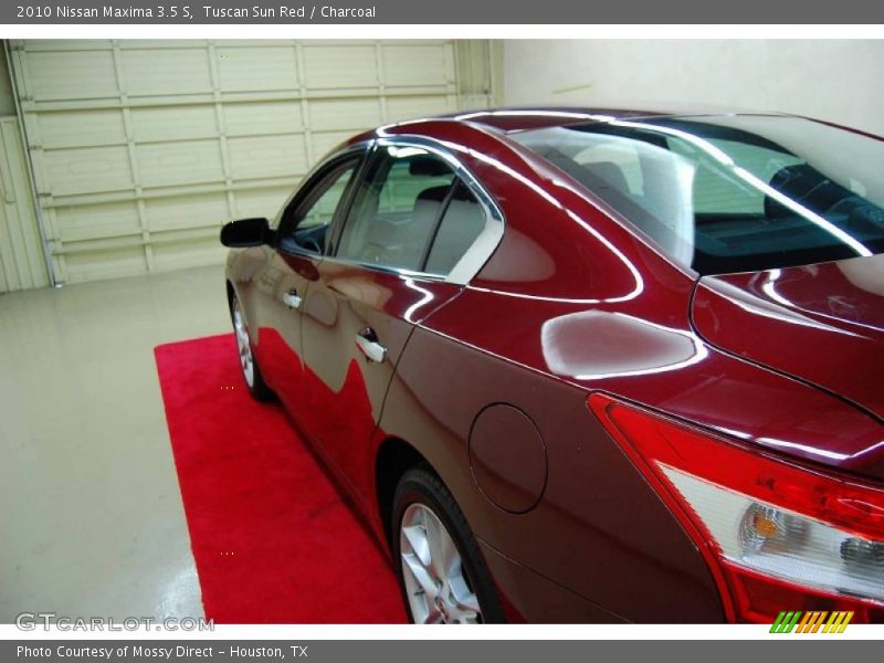 Tuscan Sun Red / Charcoal 2010 Nissan Maxima 3.5 S