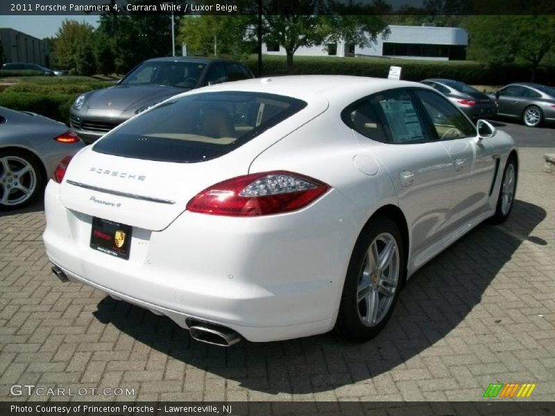 Carrara White / Luxor Beige 2011 Porsche Panamera 4