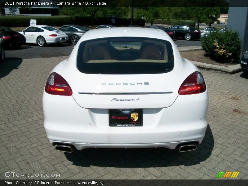 Carrara White / Luxor Beige 2011 Porsche Panamera 4