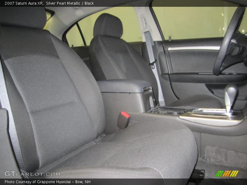 Silver Pearl Metallic / Black 2007 Saturn Aura XR