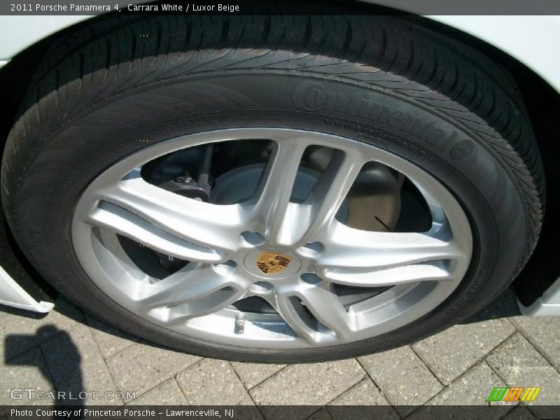 Carrara White / Luxor Beige 2011 Porsche Panamera 4