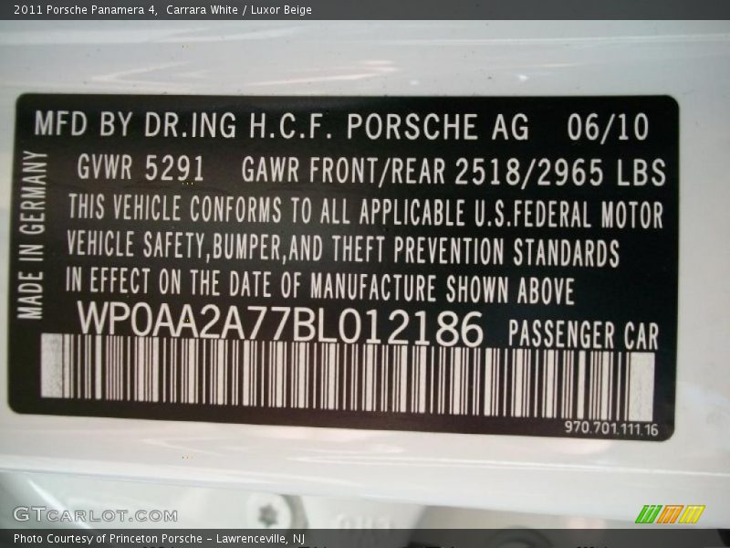 Carrara White / Luxor Beige 2011 Porsche Panamera 4
