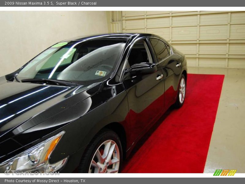 Super Black / Charcoal 2009 Nissan Maxima 3.5 S