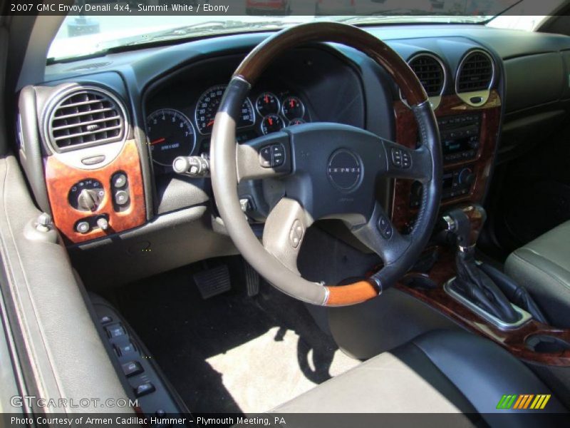 Summit White / Ebony 2007 GMC Envoy Denali 4x4