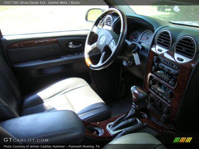 Summit White / Ebony 2007 GMC Envoy Denali 4x4