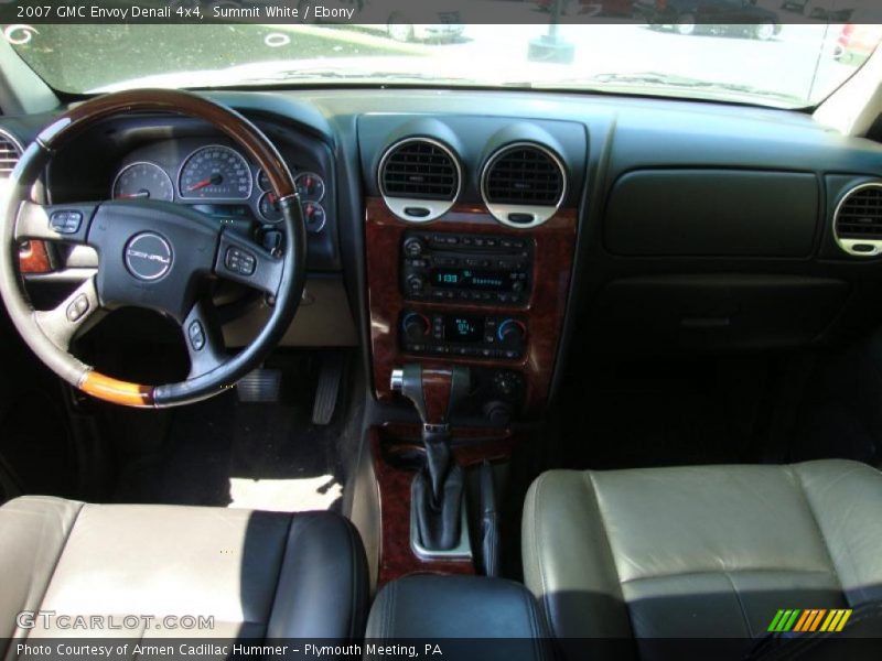 Summit White / Ebony 2007 GMC Envoy Denali 4x4