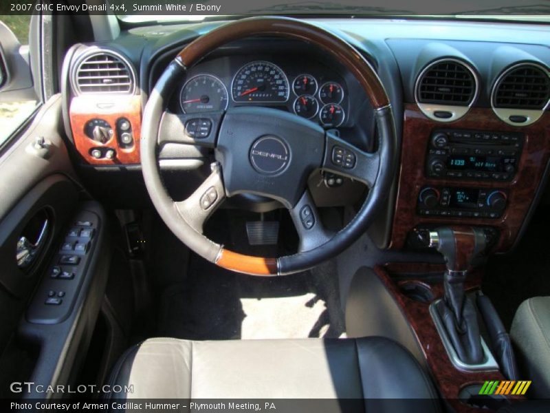 Summit White / Ebony 2007 GMC Envoy Denali 4x4