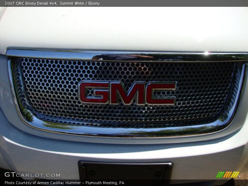 Summit White / Ebony 2007 GMC Envoy Denali 4x4