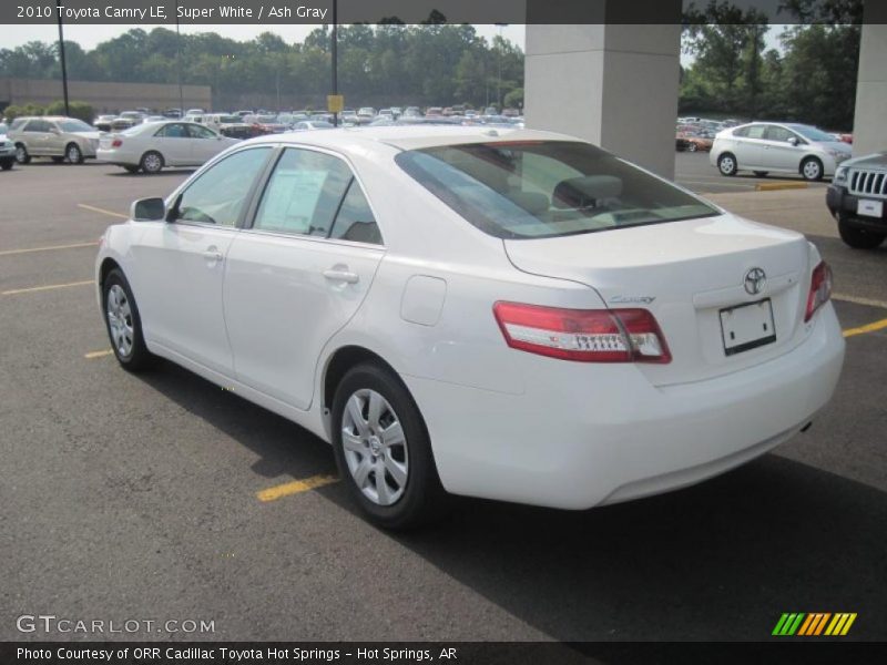 Super White / Ash Gray 2010 Toyota Camry LE