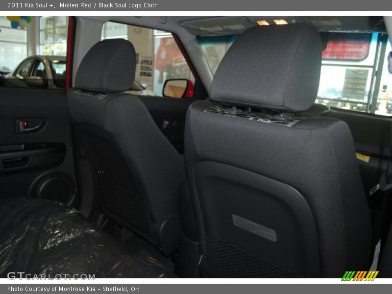 Molten Red / Black Soul Logo Cloth 2011 Kia Soul +