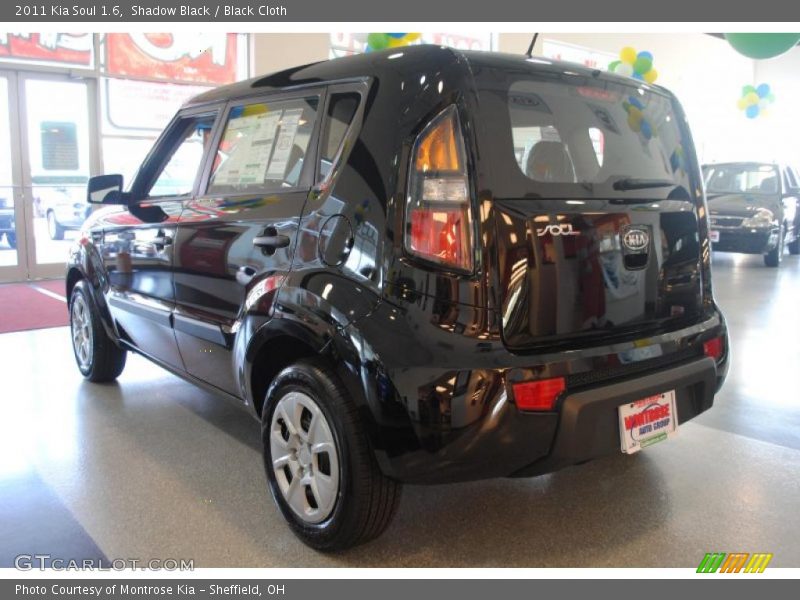 Shadow Black / Black Cloth 2011 Kia Soul 1.6