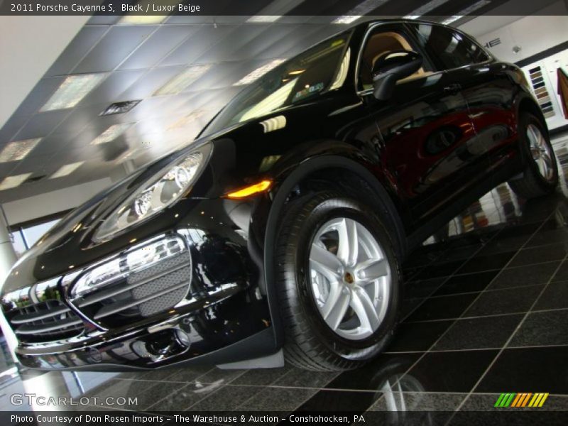 Black / Luxor Beige 2011 Porsche Cayenne S