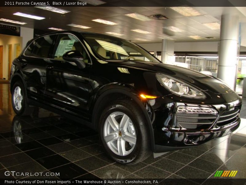 Black / Luxor Beige 2011 Porsche Cayenne S