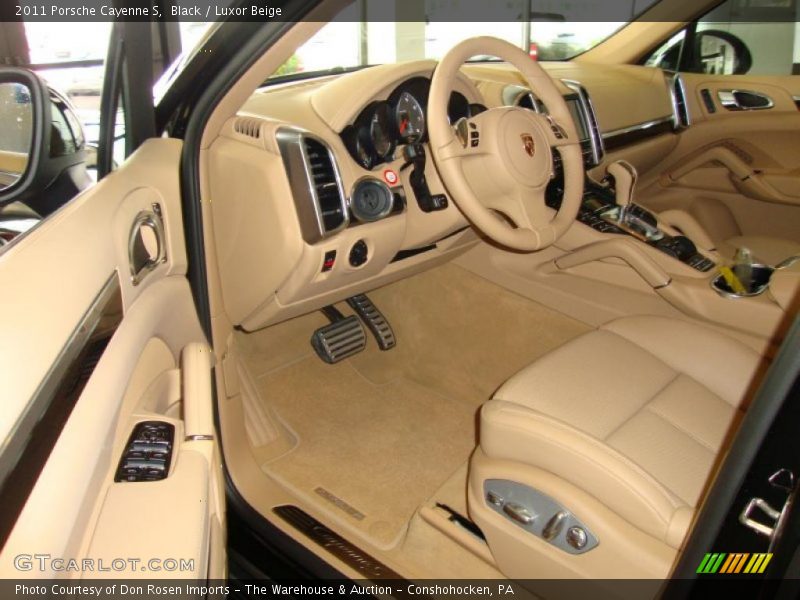 Black / Luxor Beige 2011 Porsche Cayenne S