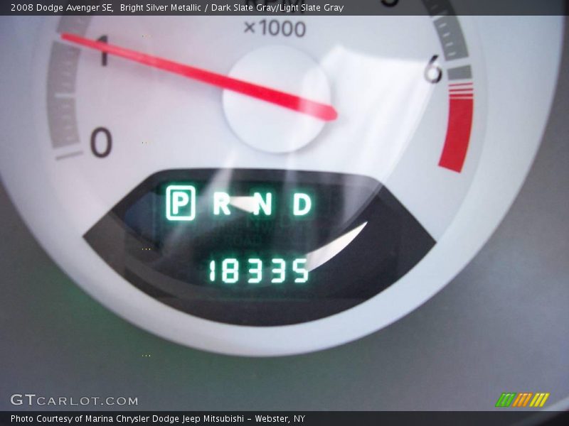 Bright Silver Metallic / Dark Slate Gray/Light Slate Gray 2008 Dodge Avenger SE