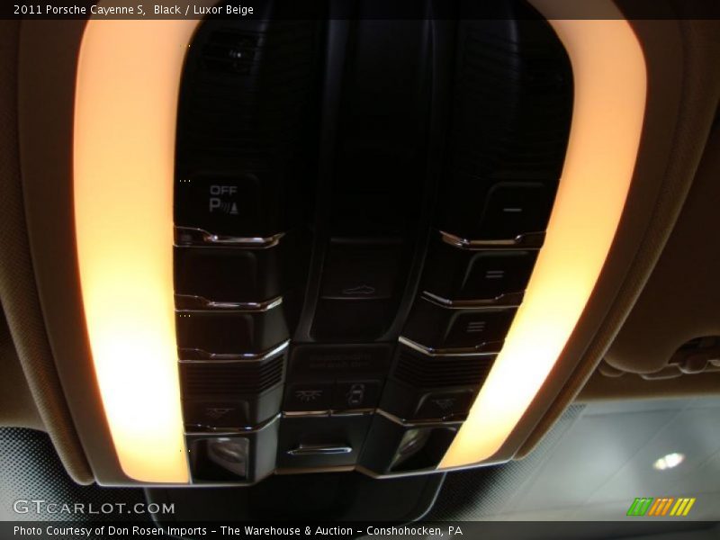 Black / Luxor Beige 2011 Porsche Cayenne S