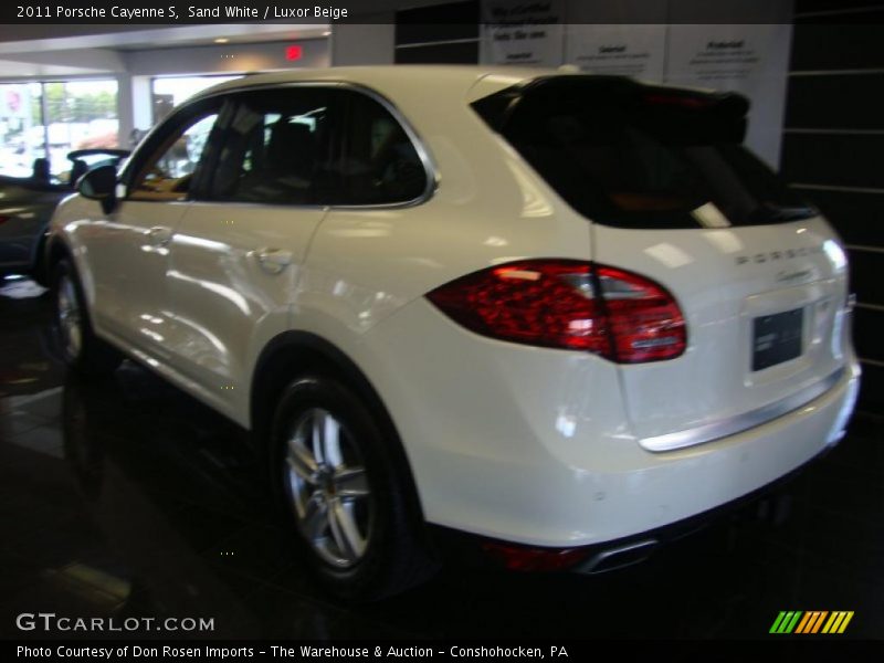 Sand White / Luxor Beige 2011 Porsche Cayenne S