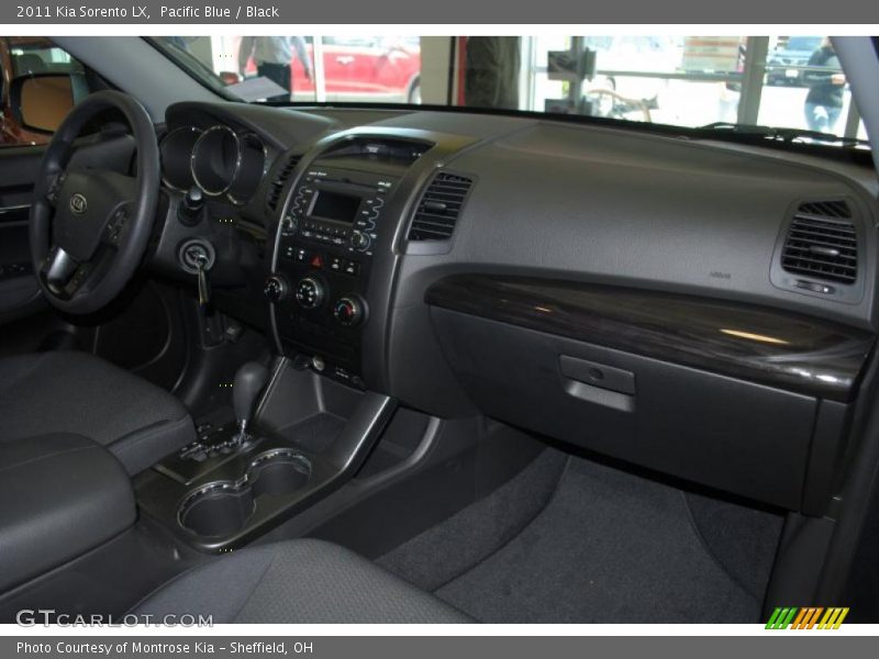 Pacific Blue / Black 2011 Kia Sorento LX