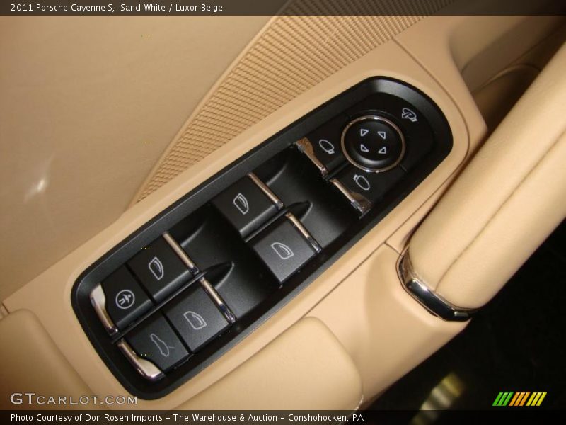 Sand White / Luxor Beige 2011 Porsche Cayenne S