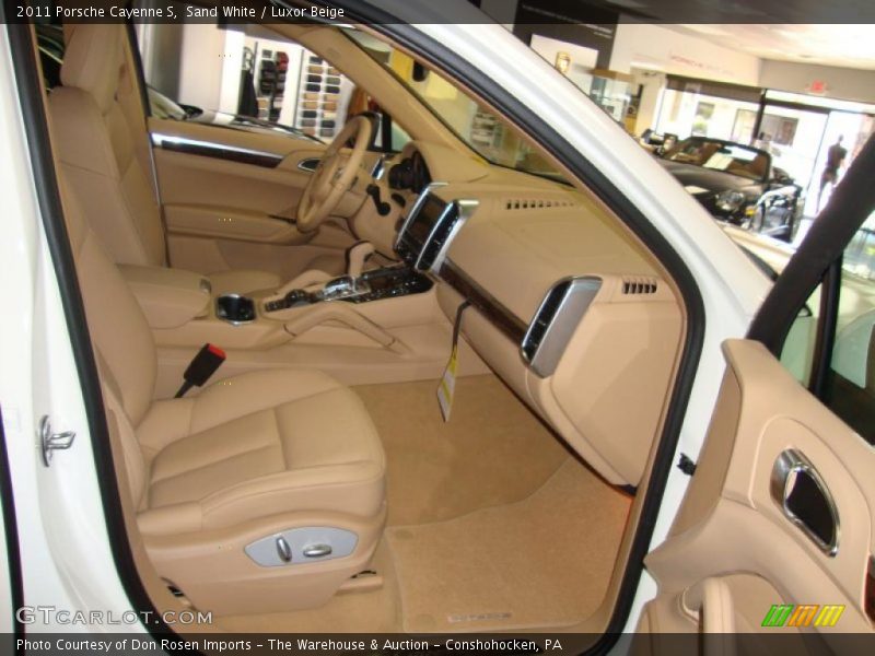 Sand White / Luxor Beige 2011 Porsche Cayenne S