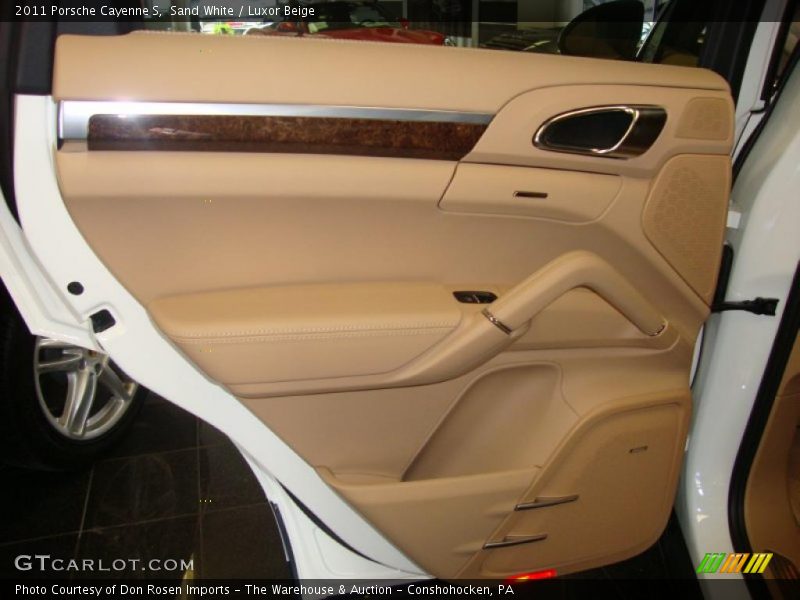 Sand White / Luxor Beige 2011 Porsche Cayenne S