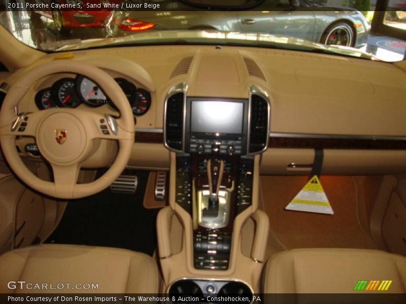 Sand White / Luxor Beige 2011 Porsche Cayenne S