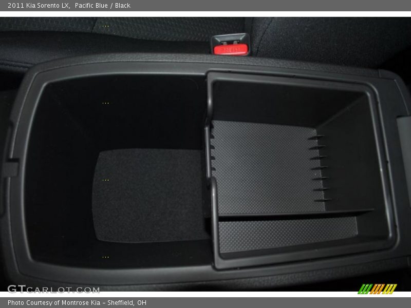 Pacific Blue / Black 2011 Kia Sorento LX