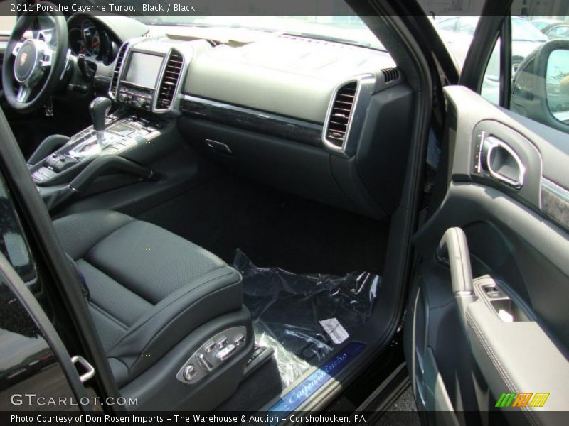 Black / Black 2011 Porsche Cayenne Turbo